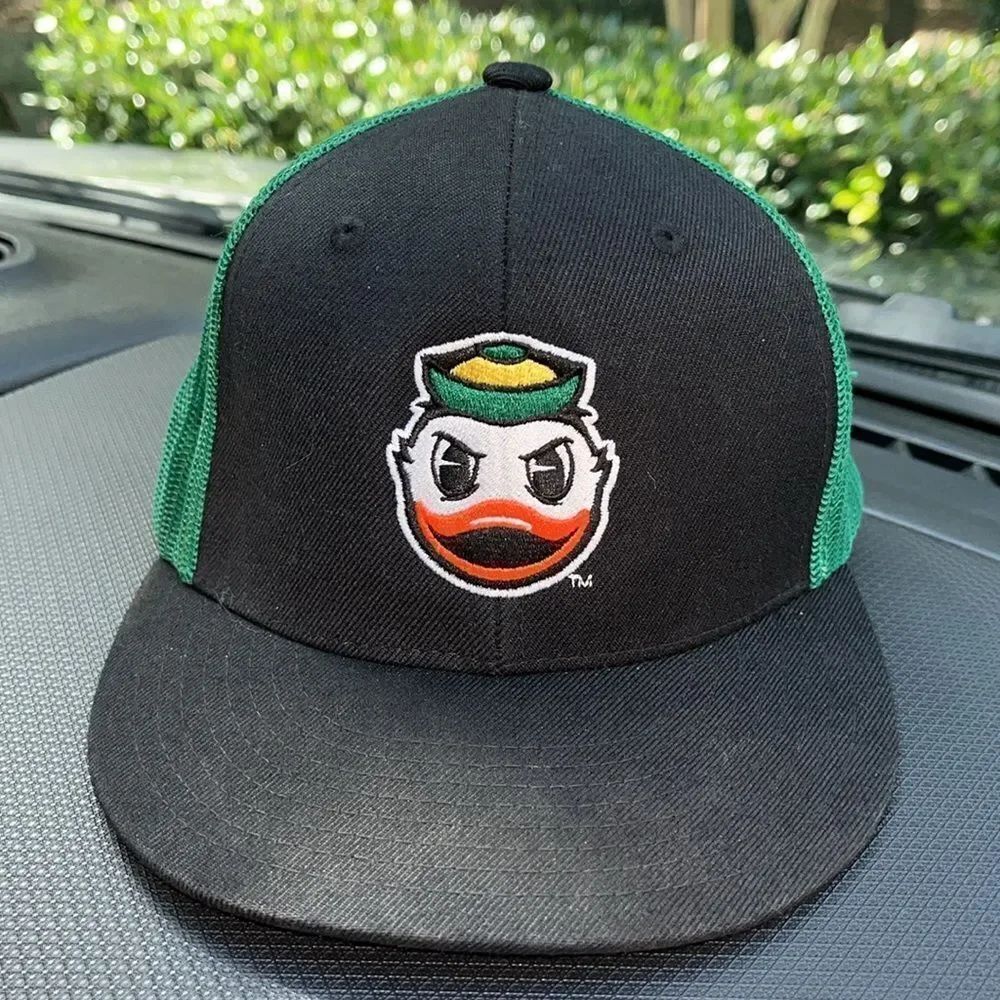 Happy Kids Retro Oregon Ducks SnapBack youth child Richardson Baseball Cap Hat